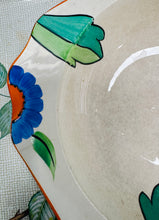 Load image into Gallery viewer, Powlen weini Art Deco Era Ware wedi’i beintio â llaw yn y 30au / Art Deco handpainted Era Ware serving bowl from the 30s