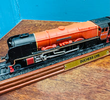 Load image into Gallery viewer, Model Atlas Editions DUCHESS LMS Locomotive 6233 / Atlas Editions DUCHESS LMS model Locomotive 6233