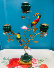 Load image into Gallery viewer, Daliwr canhwyllau addurnedig aml-gangen cast iron ar ffurf parot / Cast iron ornate multi branch Parrot candle holder
