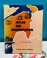 Load image into Gallery viewer, Llyfr ‘Atlas Sir Gaernarfon’ o 1976 / ‘Atlas Sir Gaernarfon’ book from 1976