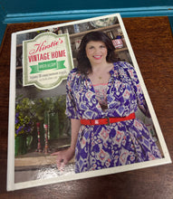 Load image into Gallery viewer, Llyfr clawr caled ‘Kirstie’s Vintage Home’ o 2012 / ‘Kirstie’s Vintage Home’ hardback book from 2012