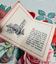 Load image into Gallery viewer, Llyfr bychan, bach ‘Eeyore Loses a Tail’ o 1973 / Tiny, tiny ‘Eeyore Loses a Tail’ book from 1973