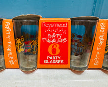 Load image into Gallery viewer, Set o 6 tymblers parti Ravenhad Retro yn eu bocs gwreiddiol/ Retro set of 6 party tumblers in origininal Ravenhead box
