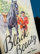 Load image into Gallery viewer, Llyfr ‘Black Beauty’ clawr caled Vintage gan Anna Sewell / Vintage hardback ‘Black Beauty book by Anna Sewell