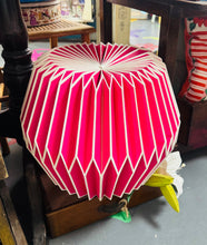 Load image into Gallery viewer, Cysgodlen lamp papur / Paper lampshades
