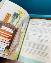 Load image into Gallery viewer, Llyfr clawr caled ‘Kirstie’s Vintage Home’ o 2012 / ‘Kirstie’s Vintage Home’ hardback book from 2012