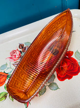Load image into Gallery viewer, Powlen wydr Sowerby Carnival Marigold tywyll Vintage prin siâp cwch rhwyfo / Rare Vintage dark Marigold Sowerby Carnival glass rowboat shaped bowl