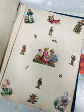 Load image into Gallery viewer, Llyfr Scrap 30 tudalen Hynafol Fictoraidd / Antique Victorian 30 page Scrap Book