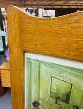 Load image into Gallery viewer, ‘Fire guard’ derw Arts and Crafts wedi ei wneud â llaw / Art and Crafts oak hand made fire guard