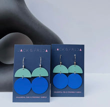 Load image into Gallery viewer, Clustlysau Orla Jack & Freda / Jack & Freda Orla Earrings