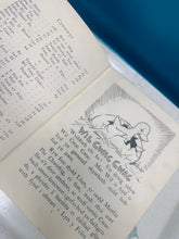 Load image into Gallery viewer, Argraffiad cyntaf o lyfr clawr caled ‘Llyfr Mawr y Plant’ o 1931 gan Jennie Thomas a J.O. Williams / First edition of the ‘Llyfr Mawr y Plant’ hardback book from 1931 by Jennie Thomas and J.O. Williams
