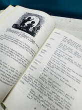 Load image into Gallery viewer, Llyfr Mawr y Plant rhif 3 clawr meddal Vintage / Vintage soft cover Llyfr Mawr y Plant rhif 3