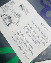 Load image into Gallery viewer, Llyfr ‘Clap! Clap!!’ gan Enid E Thomas o 1964 / ‘Clap! Clap!!’ book by Enid E Thomas from 1964