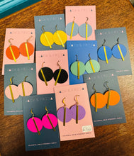 Load image into Gallery viewer, Clustlysau Solar Jack & Freda / Jack & Freda Solar Earrings