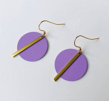 Load image into Gallery viewer, Clustlysau Solar Jack & Freda / Jack & Freda Solar Earrings