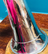 Load image into Gallery viewer, Golau unigryw allan o hen bugle  ar waelod derw sydd wedi ei wneud â llaw / Unique light made out of an old bugle on a handmade oak base