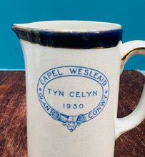 Load image into Gallery viewer, Jwg llefrith Hynafol Capel Wesleaid Ty’n Celyn Glan Conwy  1930 / Antique Capel Wesleaid Ty’n Celyn Glan Conwy 1930 milk jug

