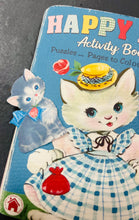 Load image into Gallery viewer, Llyfrau nodiadau bychan Kitsch gyda bookmark ciwt  / Small Kitsch notebooks with a cute bookmark
