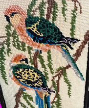 Load image into Gallery viewer, Dau aderyn wedi eu brodio â llaw yn 1955 mewn ffrâm Retro / Two birds hand embroidered in a Retro frame
