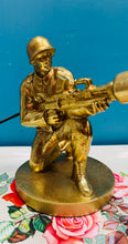 Load image into Gallery viewer, Lamp milwr tegan aur / Gold toy soldier lamp
