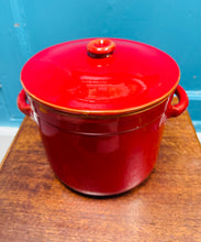 Load image into Gallery viewer, Pot casserole terracotta Albisola Retro coch o’r Eidal / Retro Albisola terracotta red casserole pot from Italy
