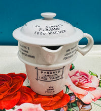 Load image into Gallery viewer, Cynhesydd Bwyd Pyramid Ironstone Gwyn Hynafol Clarks gyda Hysbysebu Hynafol / Antique White Ironstone Clarks Pyramid Food Warmer with Antique Advertising
