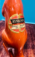 Load image into Gallery viewer, Potel Cherry Brandy Rynbende Vintage siâp Cagarŵ / Kargaroo shaped Vintage Rynbende Cherry Brandy bottle
