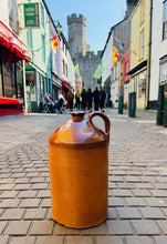 Load image into Gallery viewer, Flagon ‘Stutfield &amp; Sons’ crochenwaith Hynafol /Vintage ‘Stuttield &amp; Sons’ stoneware flagon
