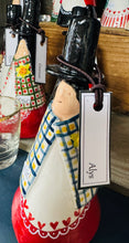 Load image into Gallery viewer, Alys y Ladi Gymreig seramig wedi ei gwneud â llaw / Handmade ceramic Alys the Welsh Ladi
