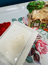 Load image into Gallery viewer, Dysgl fentn Cottage Ware Vintage Price Kentish / Vintage Price Kentish cottage ware butter dish
