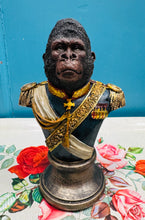 Load image into Gallery viewer, Penddelw Gorilla Boneddig / Gentry Gorilla Bust
