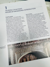 Load image into Gallery viewer, Llyfr clawr caled dwyieithog  CBHC ‘Darganfod Tai Hanesyddol Eryri’ o 2014 / Hardback copy of bilingual RCAHMW ‘Discovering the Historic Houses of Snowdonia’ book from 2014
