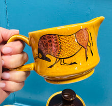 Load image into Gallery viewer, Set coffi Retro Royal Worcester Palissy Taurus from the 70s / Retro Royal Worcester Palissy Taurus coffee set from the 70s
