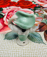 Load image into Gallery viewer, Hanner Ladi seramig pin cushion Vintage / Vintage ceramic Antique half Lady pin cushion
