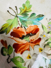 Load image into Gallery viewer, Plat gweini hirgrwn Hynafol wedi ei beintio â llaw / Hand painted Antique oval serving plate
