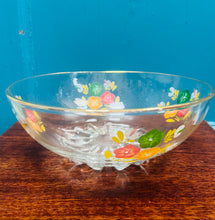 Load image into Gallery viewer, Powlen Wydr Vintage Retro flodeuog / Vintage Retro floral Glass Bowl with
