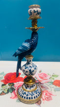 Load image into Gallery viewer, Daliwr canhwyllau glas a gwyn Parot ornate / Ornate blue and white Parrot candle holder
