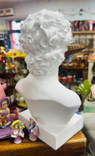 Load image into Gallery viewer, Bust David a Hufen Iâ / David and Ice Cream bust
