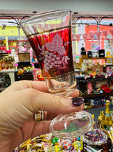 Load image into Gallery viewer, Set o 6 gwydryn sherry Vintage Cranberry coch Lubiana Eidalaidd / Set of 6 Vintage Italian Cranberry red sherry glasses
