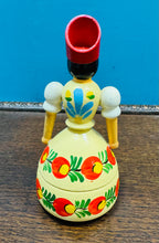 Load image into Gallery viewer, Trinket pot Hwngareg siâp dol wedi ei beintio â llaw / Hungarian Folk Art doll shaped trinket pot
