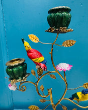 Load image into Gallery viewer, Daliwr canhwyllau addurnedig aml-gangen cast iron ar ffurf parot / Cast iron ornate multi branch Parrot candle holder
