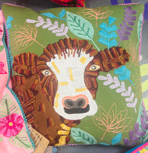 Load image into Gallery viewer, Clustog buwch wedi ei Frodio â Llaw / Hand Embroidered Cow Cushion
