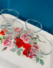 Load image into Gallery viewer, Set o 4 powlen wydr fluted Vintage / Set of 4 Vintage fluted glass bowls
