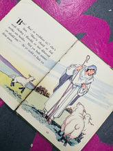 Load image into Gallery viewer, Llyfr bychan ‘Yr Oen Bach Du’ Vintage / Vintage small ‘Yr Oen Bach Du’ book
