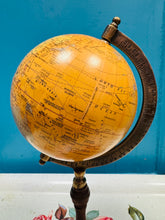 Load image into Gallery viewer, Glôb brown ar stand pren / Brown globe on wooden stand
