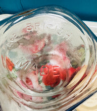 Load image into Gallery viewer, Jar wydr fawr OXO cube o ganol yganrif ddiwethaf / Mid Century large OXO cube glass jar
