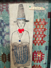 Load image into Gallery viewer, Ffrâm Lisa y Ladi Gymreig wedi’i frodio â llaw / Framed hand embroidered Lisa the Welsh Lady
