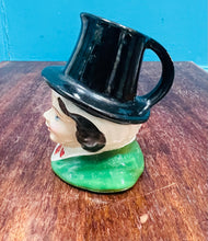 Load image into Gallery viewer, Jwg ‘Toby’ Ladi Cymreig Vintage seramig bychan / Small Vintage ceramic Welsh Lady Toby Jug
