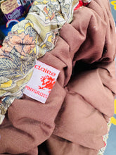 Load image into Gallery viewer, Bag gweu Retro wedi’i wneud â llaw gan Claire Susan yn Penygroes / Retro knitting bag handmade by Claire Susan in Penygroes
