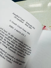 Load image into Gallery viewer, ‘Cilmeri a cherddi eraill’ gan Gerallt Lloyd Owen, argraffiad 2005 / ‘Cilmeri a cherddi eraill’ by Gerallt Lloyd Owen, 2005 edition
